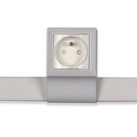 Adaptateur pour équipement 45x45 moulure 32x15 blanc